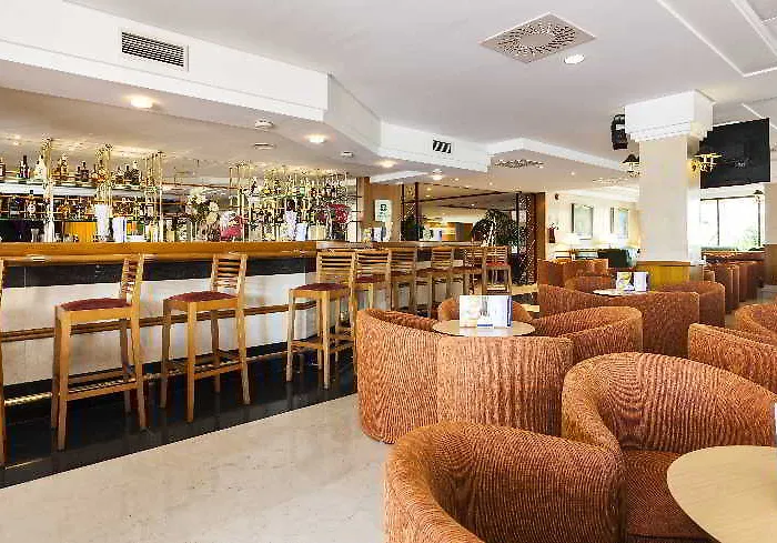 Allsun Sumba 酒店 4*